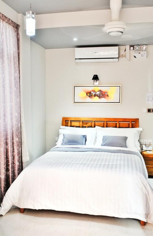 Airport Comfort Inn Premium Hulhumale Esterno foto