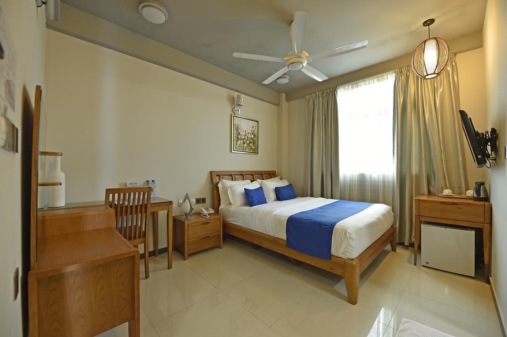 Airport Comfort Inn Premium Hulhumale Esterno foto
